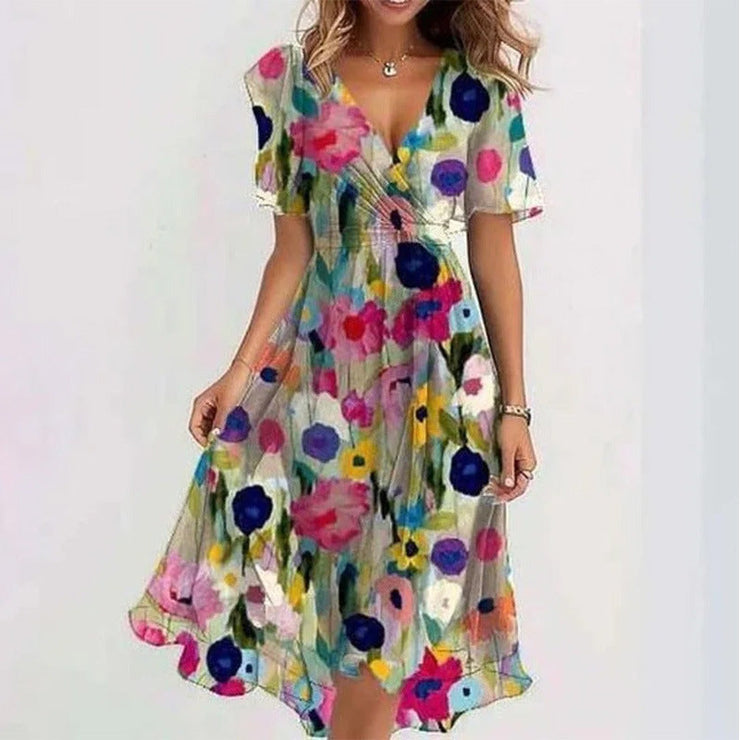 Laisvalaikio suknelė su paprastu raštu ir V formos iškirpte