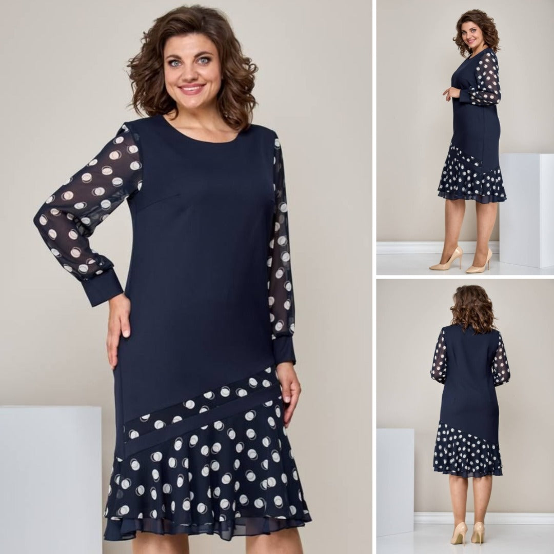 Suknelė su taškuotomis rankovėmis