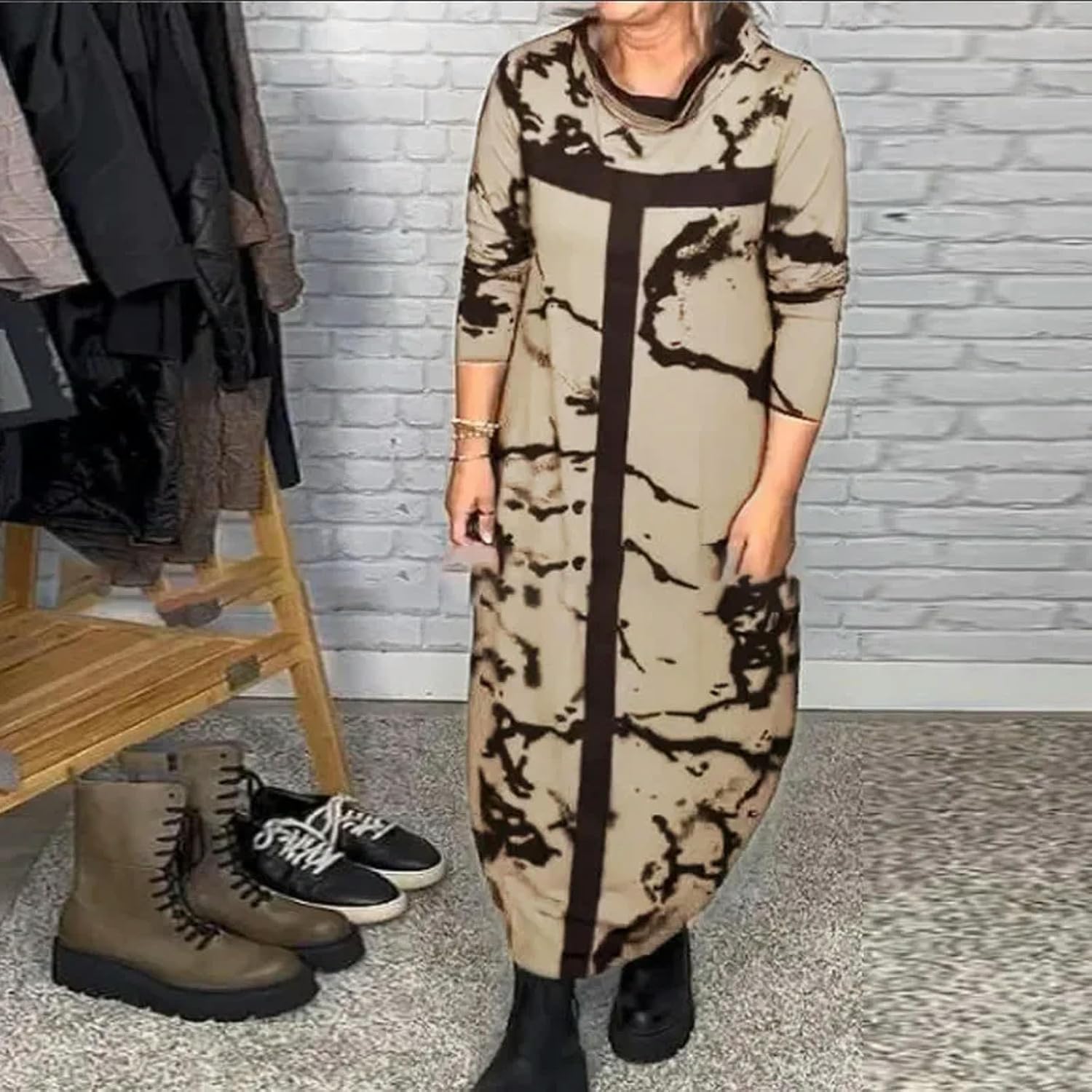 Ilga laisvalaikio suknelė