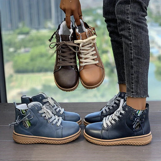 Moteriški aulinukai su raišteliais