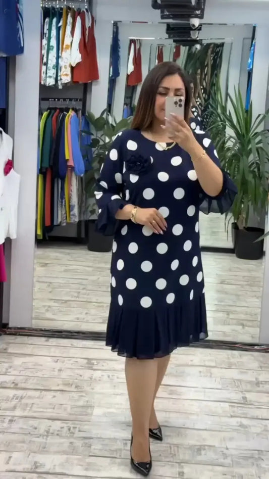Nauja madinga suknelė, klasikinio dizaino, elegantiška ir paprasta
