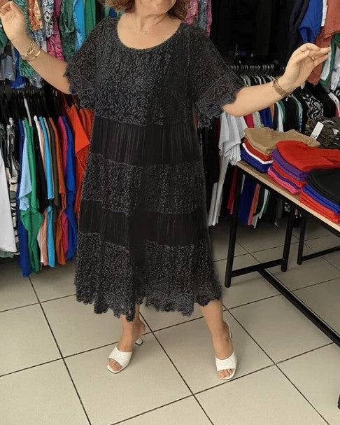 Suknelė su išskirtiniu raštu