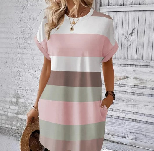 Moteriška laisvalaikio suknelė su apvalia iškirpte