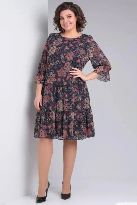 Vasarinė suknelė su išskirtiniu raštu