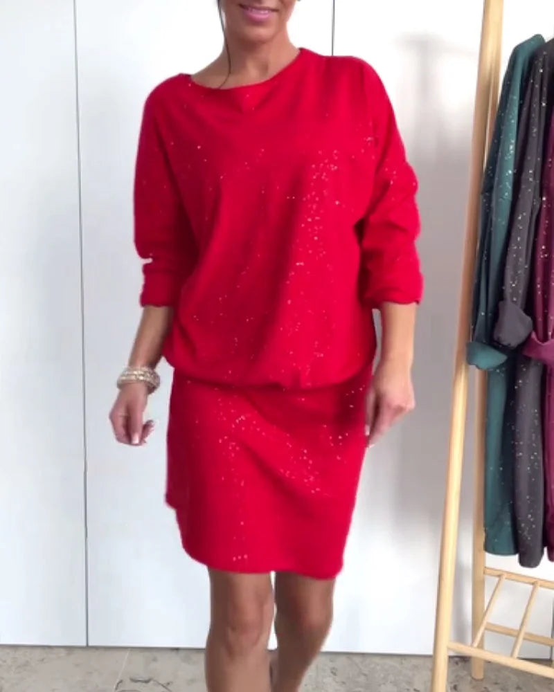 Raudona šventinė suknelė