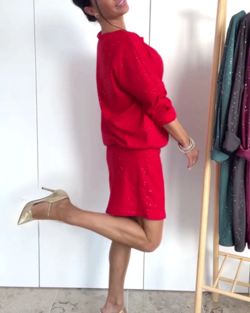 Raudona šventinė suknelė