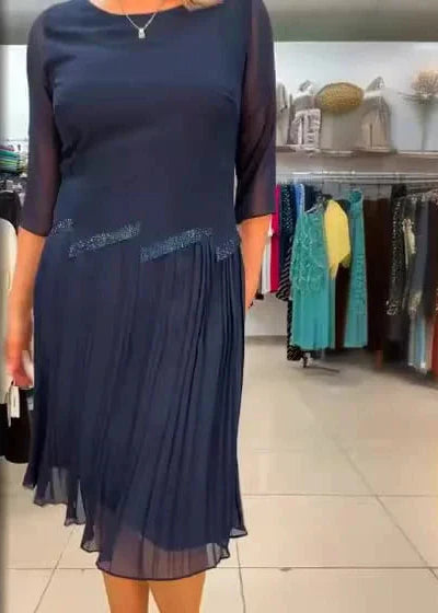 Moteriška elegantiška klostuota, orui pralaidi suknelė