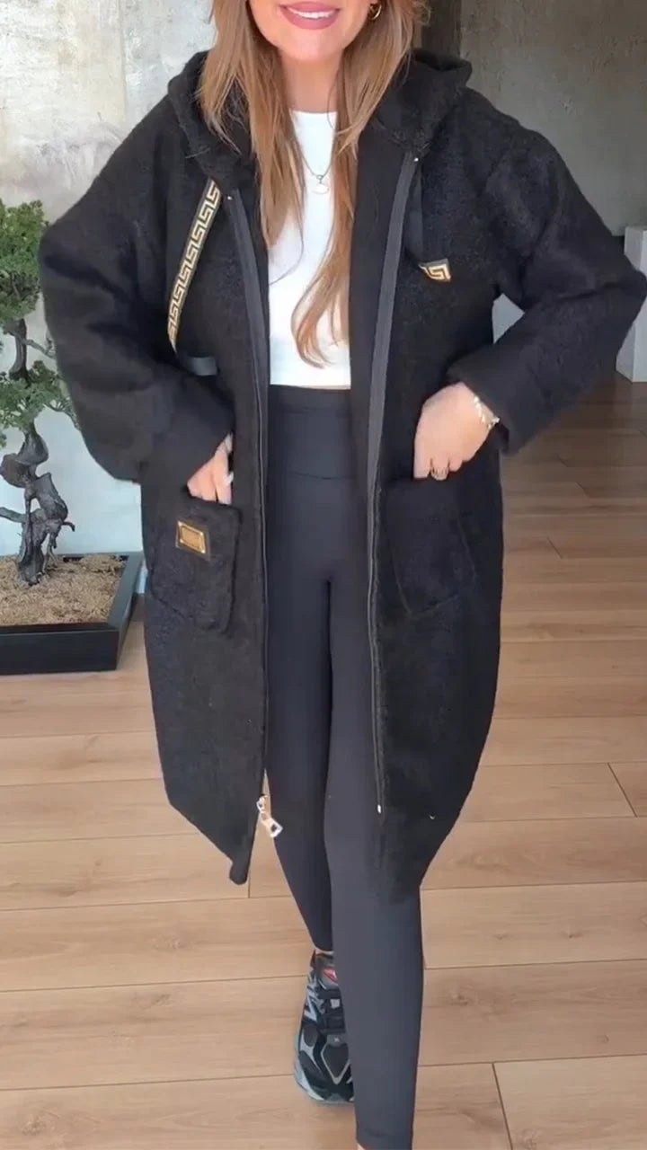 Moteriškas švarkas su gobtuvu ir raišteliu