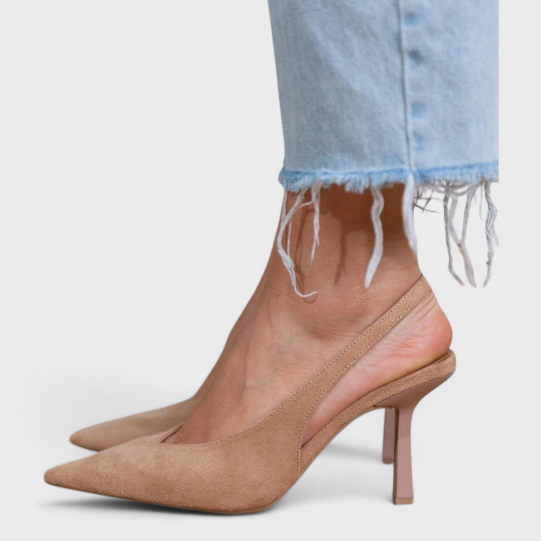 Moteriški slingback aukštakulniai